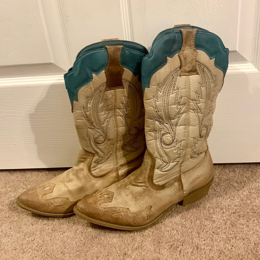 Tan & Turquoise Western Boot